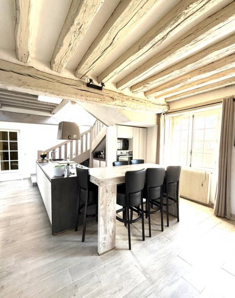 Moisenay (77950)
