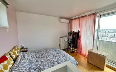 Puteaux (92800)