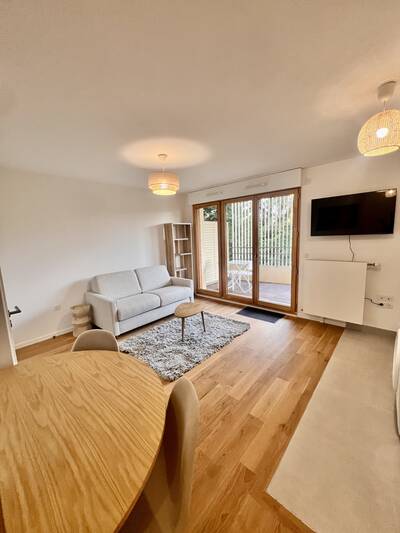 Location appartement studio Rueil-Malmaison (92500)