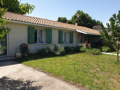 Vente maison 5 pièces Le Pian-Médoc (33290)