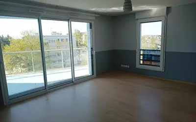Nantes (44000)