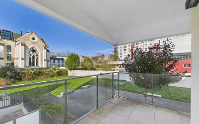 Nantes (44000)