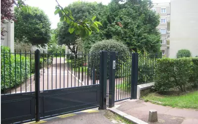 Sceaux (92330)