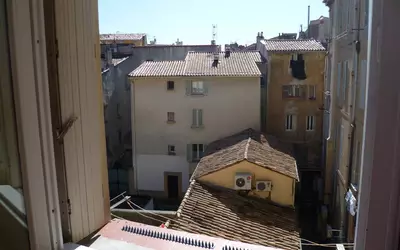 Aix-En-Provence (13100)