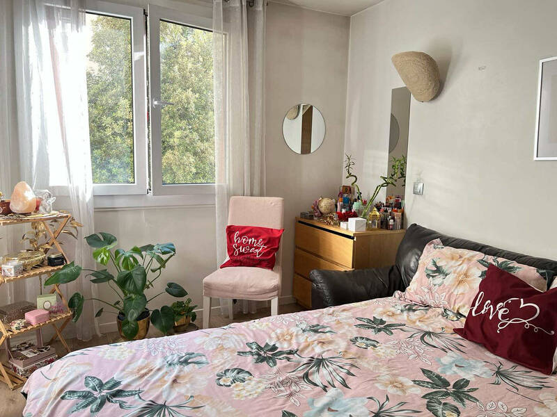 Issy-Les-Moulineaux (92130)