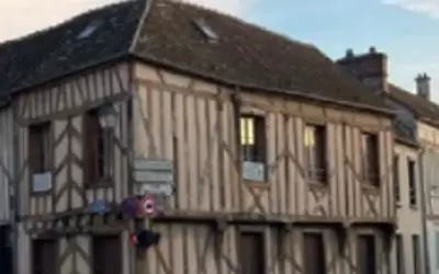 Provins (77160)