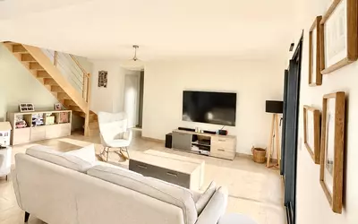 Radepont (27380)