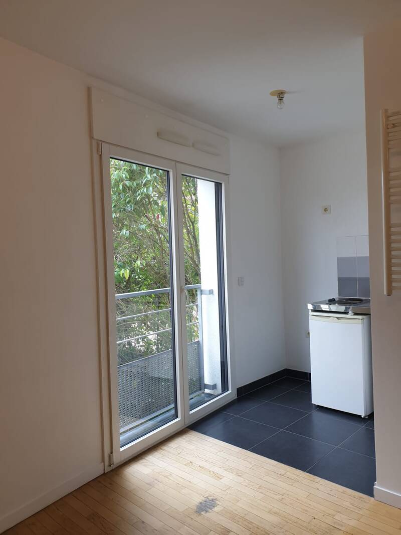 Issy-Les-Moulineaux (92130)