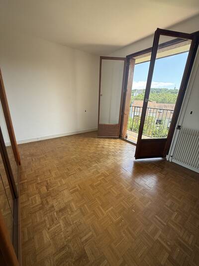 Location chambre en colocation 4 pièces Chaville (92370)