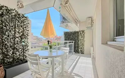 Antibes (06600)