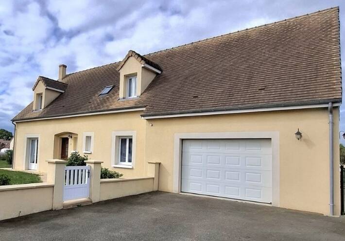 Beaumont-Sur-Sarthe (72170)