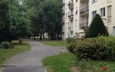Nantes (44000)
