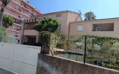 Ajaccio (20000)