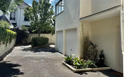 Asnières-Sur-Seine (92600)