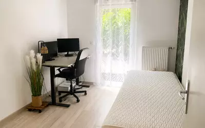 Oullins (69600)