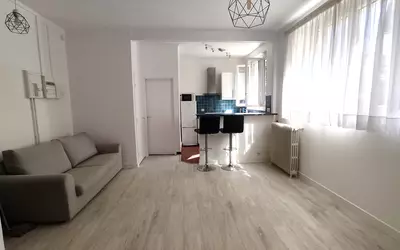 Bois-Colombes (92270)