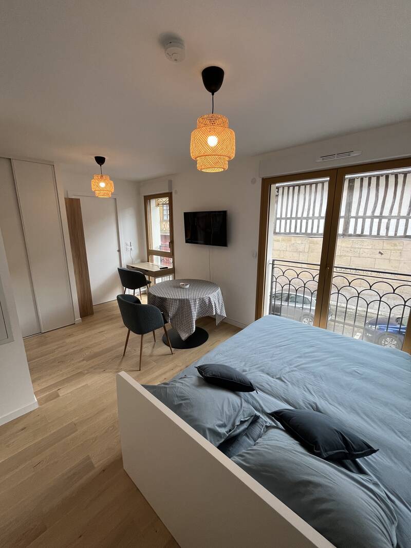 Rouen (76000)