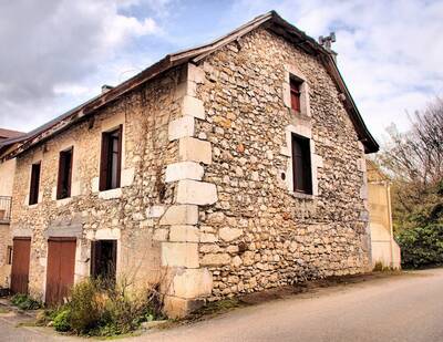 Vente maison 6 pièces Murs-et-Gélignieux (01300)
