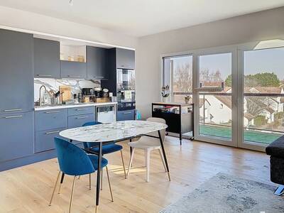Vente appartement 4 pièces Voisins-le-Bretonneux (78960)