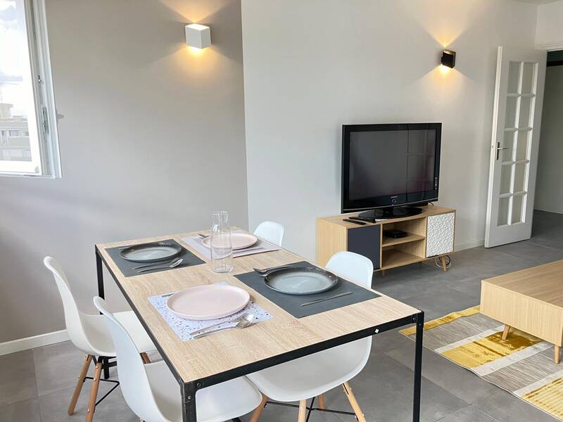Plaisir (78370)
