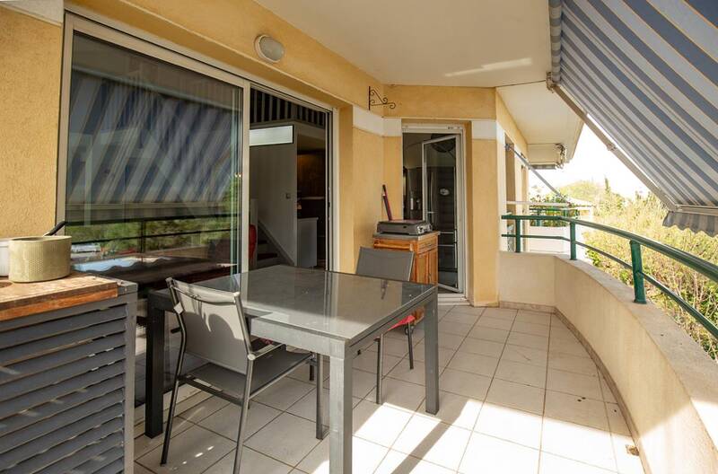 Fréjus (83600)