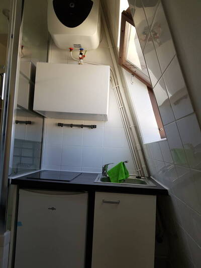 Location appartement studio Paris 7e