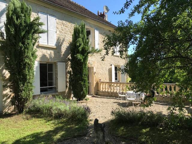 Nesles-La-Vallée (95690)