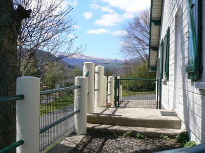 Vente maison 12 pièces Chambon-sur-Lac (63790)