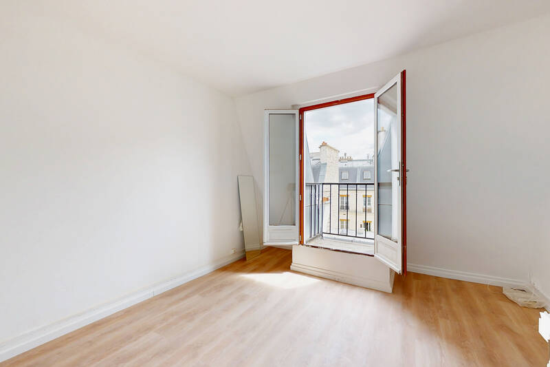 Paris 9E