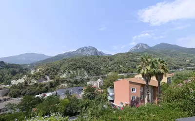 Menton (06500)