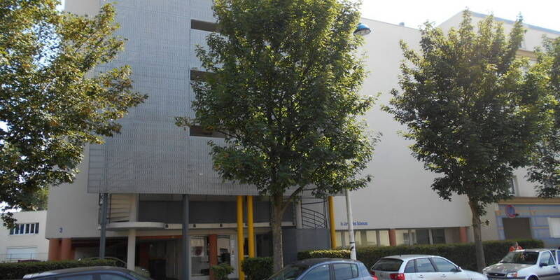Champs-Sur-Marne (77420)