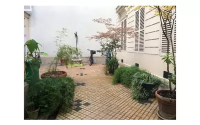 Paris 9E