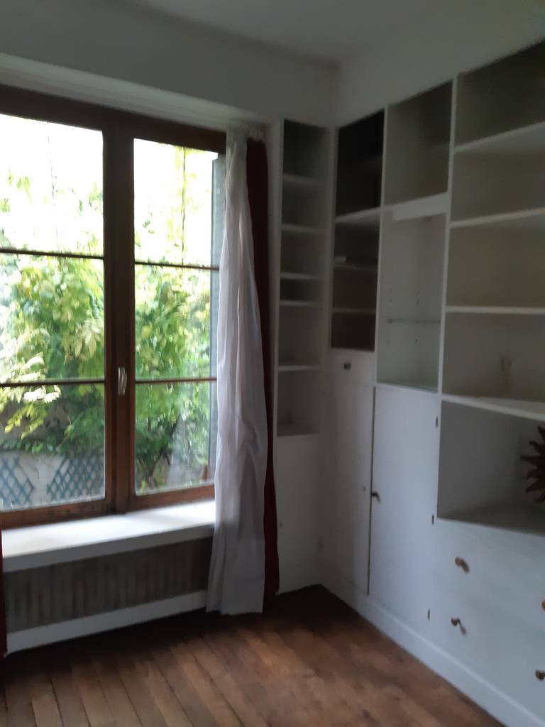 Paris 20E