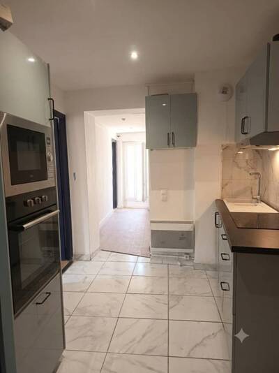 Location appartement 3 pièces Pertuis (84120)