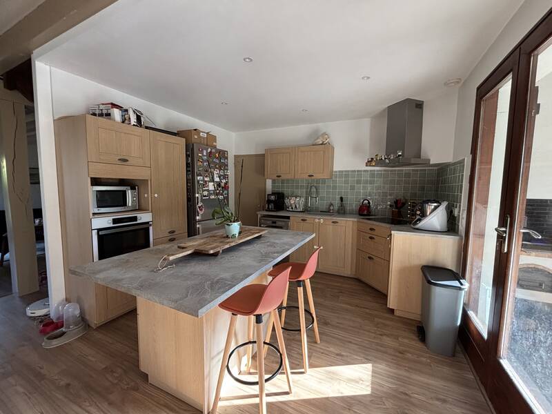 Benquet (40280)