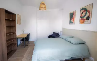 Toulon (83000)