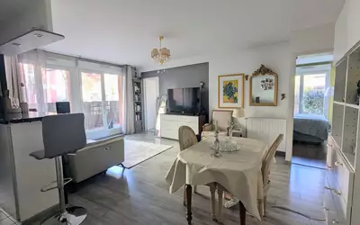 Nanterre (92000)