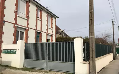 Troyes (10000)