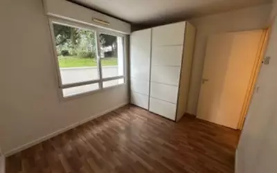 Nantes (44000)