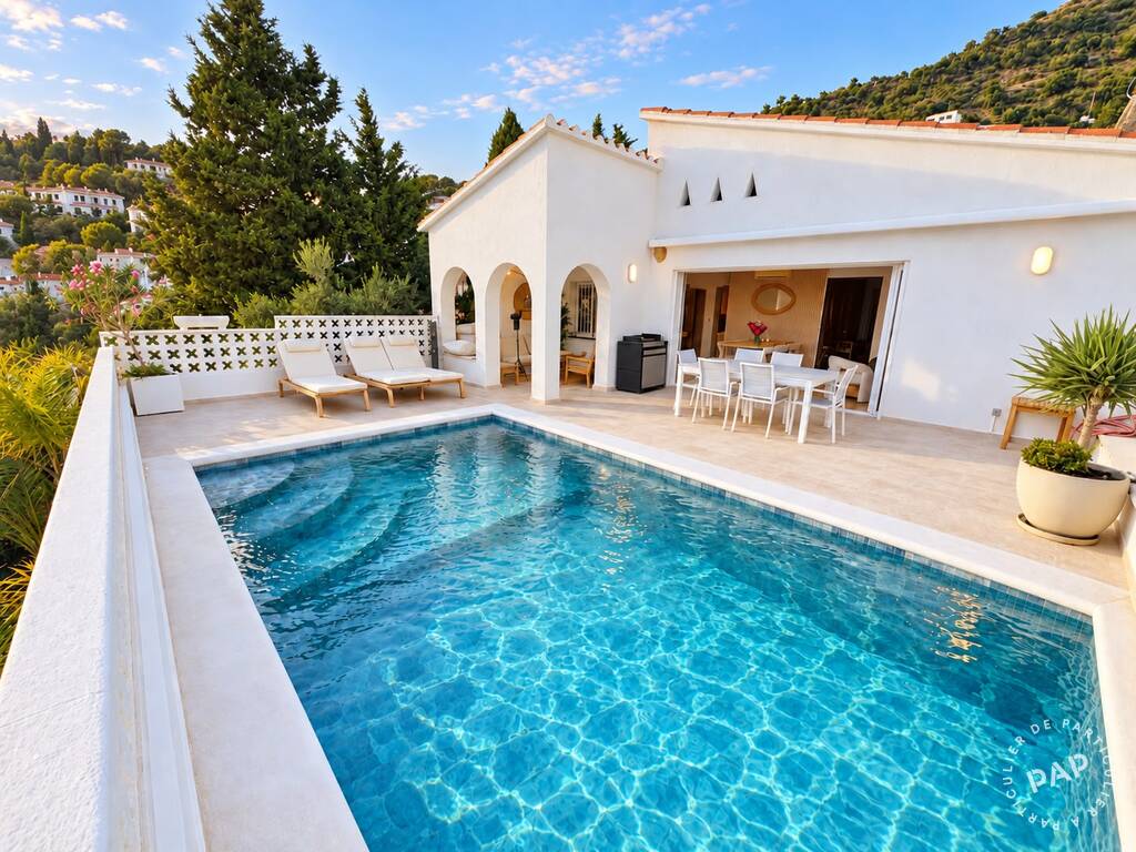 Maison 6 pièces 210 m² · à Espagne · 210 m² · 875 000 €