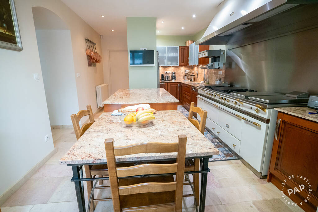 Maison Alligny-En-Morvan (58230) 890.000 €