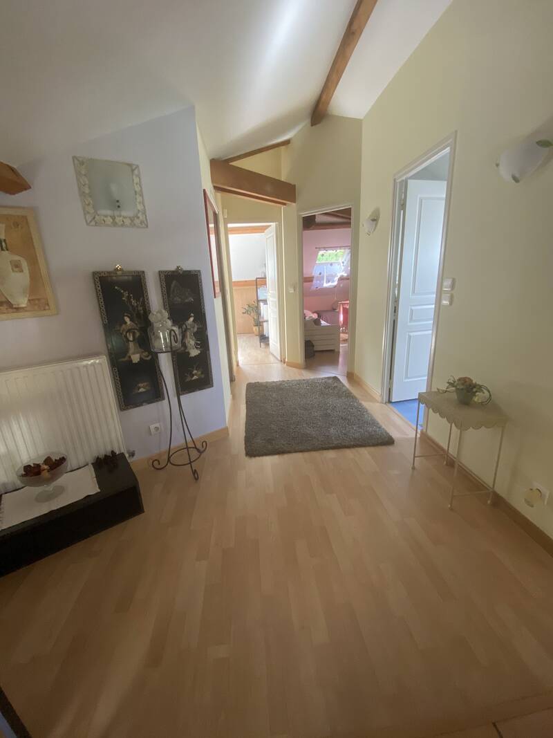 Vaux-Le-Pénil (77000)