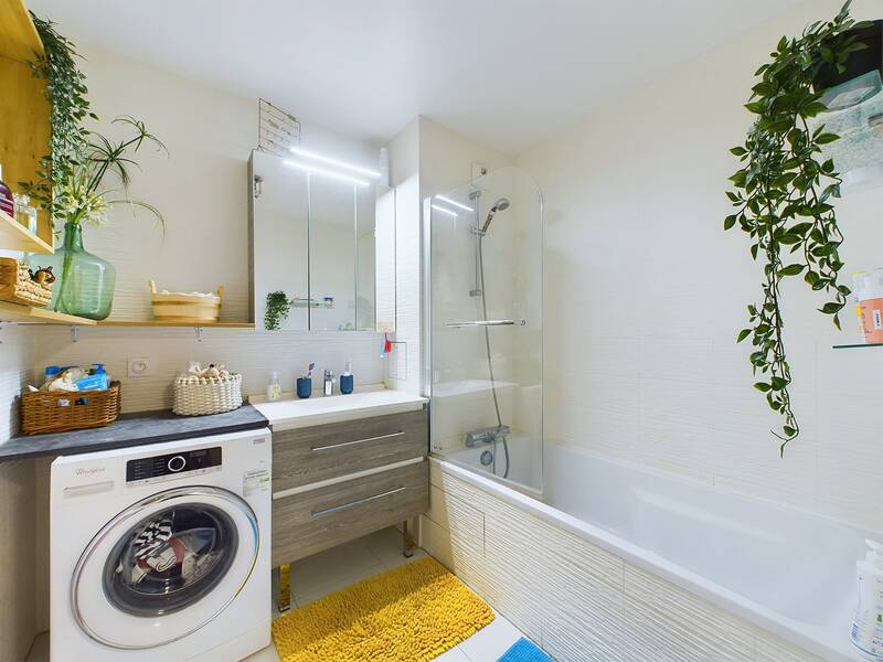Bois-Colombes (92270)