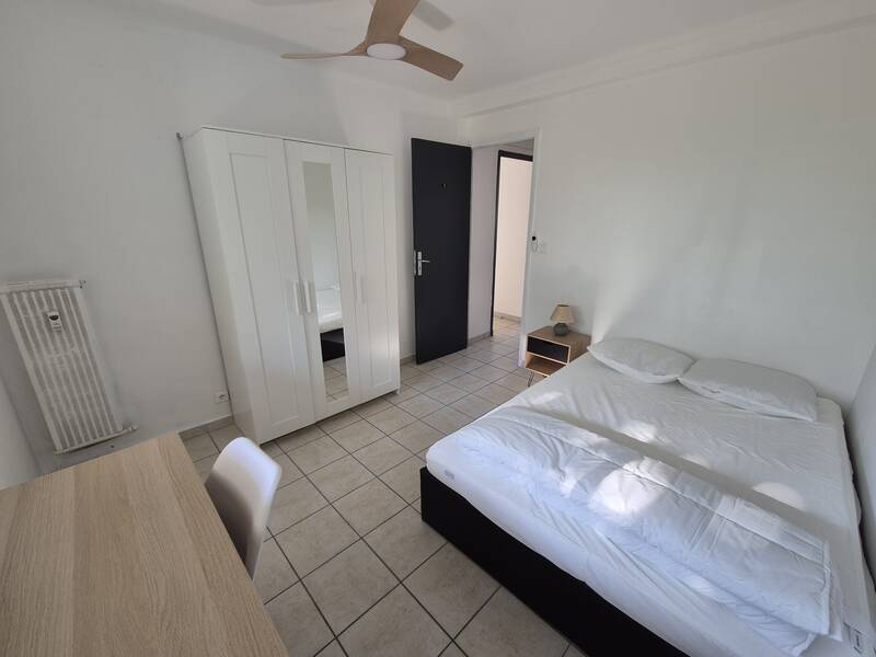 Toulon (83000)
