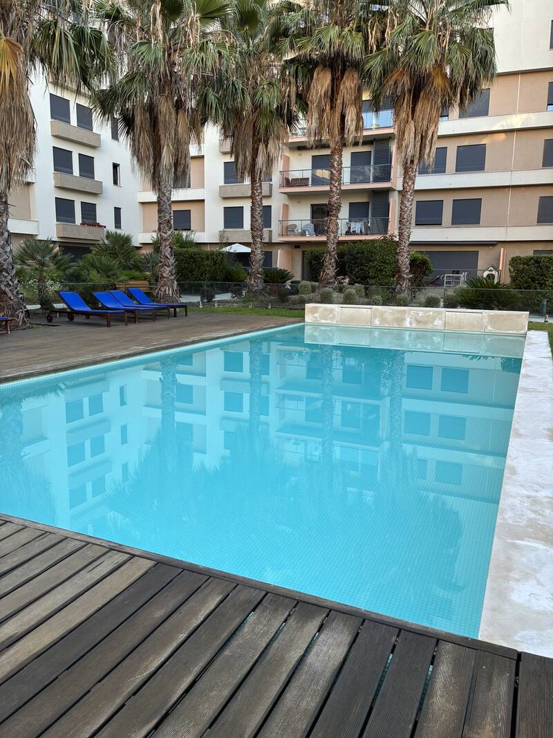 Avec Rooftop De 75 M², Portugal