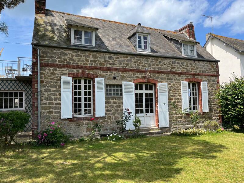 Dinard (35800)