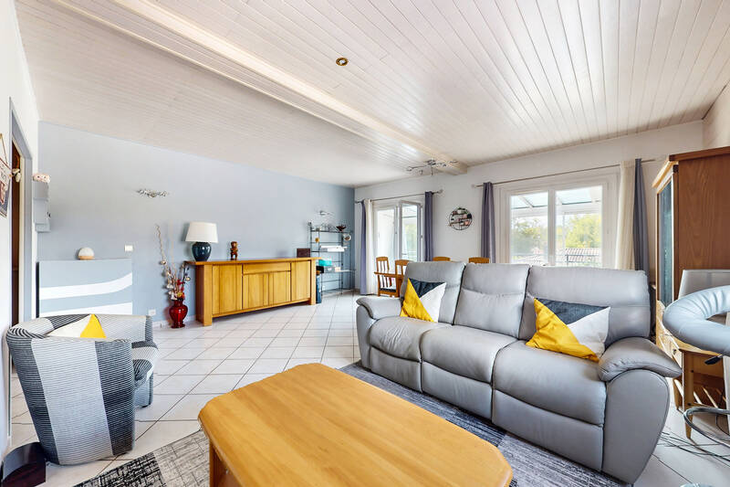 Familiale Avec Deux Logements Indépendants