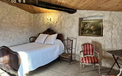 Simiane-La-Rotonde (04150)