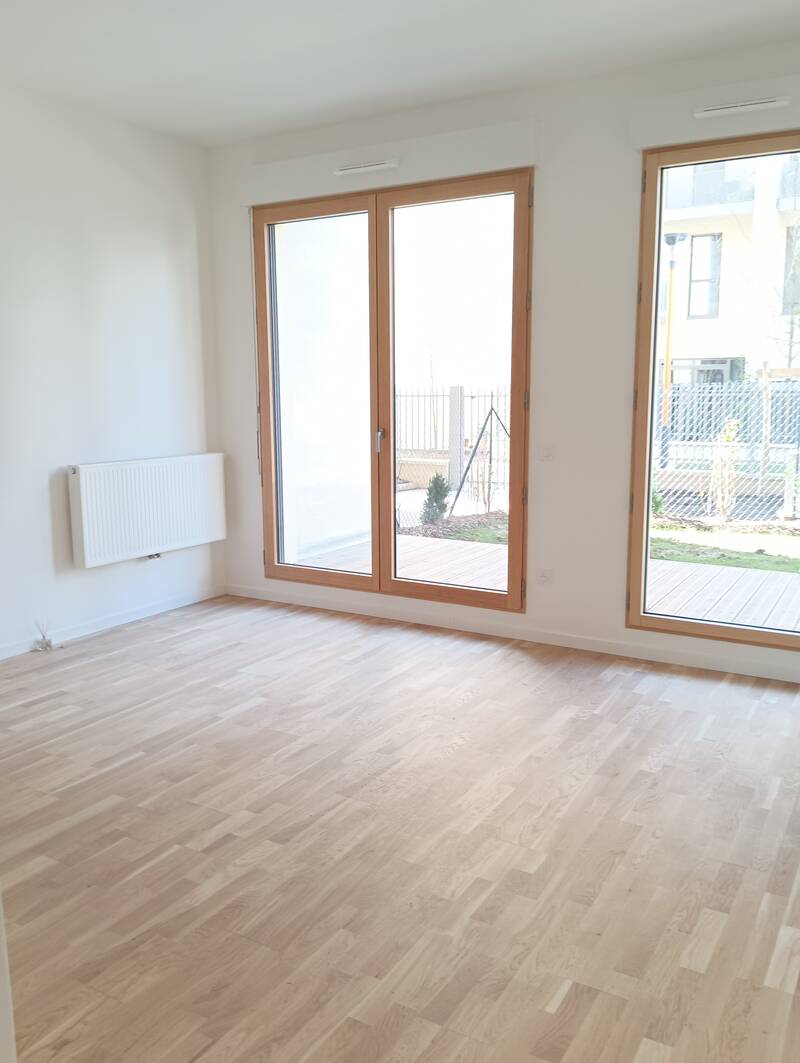 En Duplex Avec  Jardin Meudon