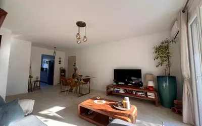Hyères (83400)